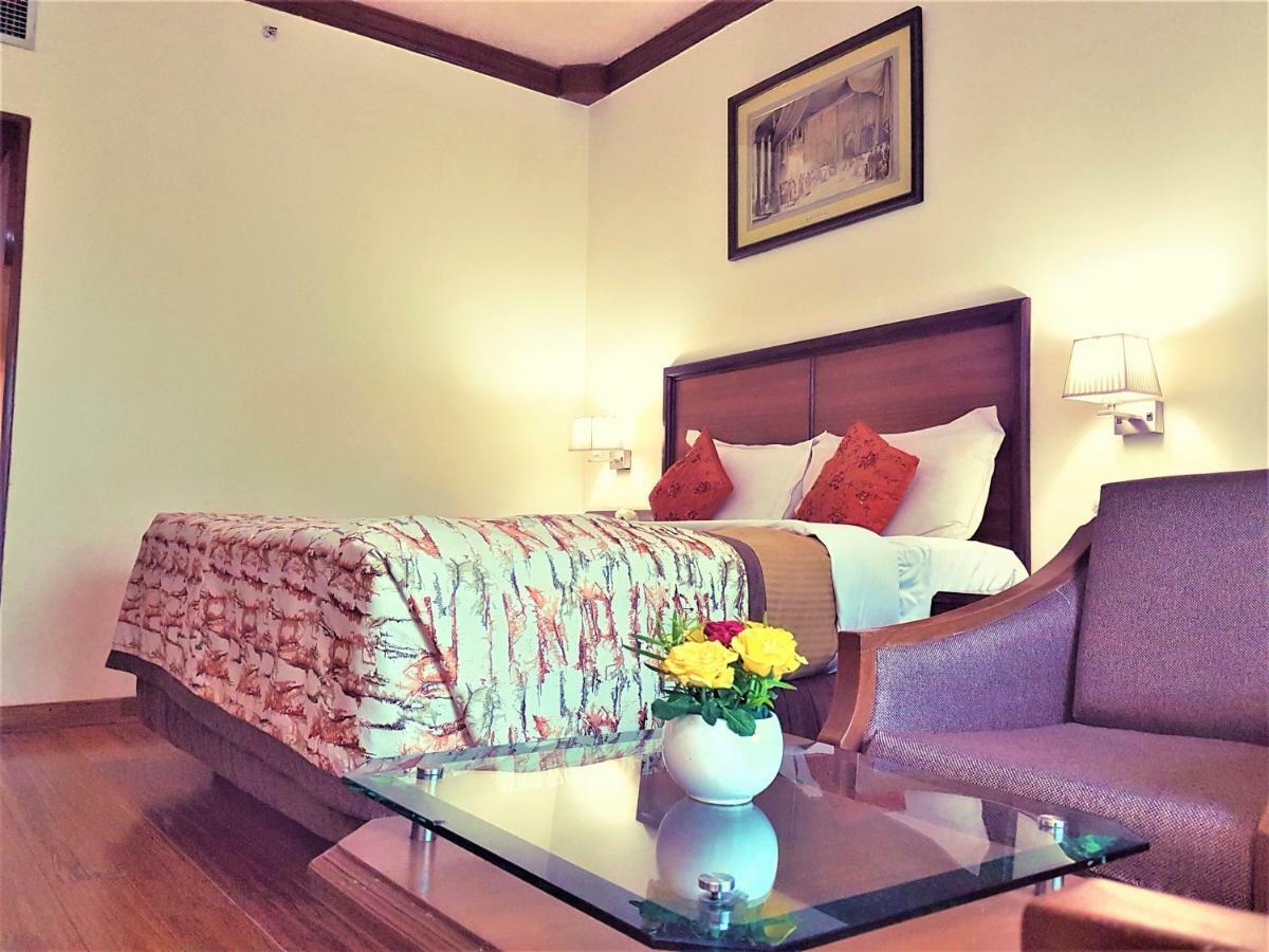 Hotel Samrat, Nuova Delhi Esterno foto